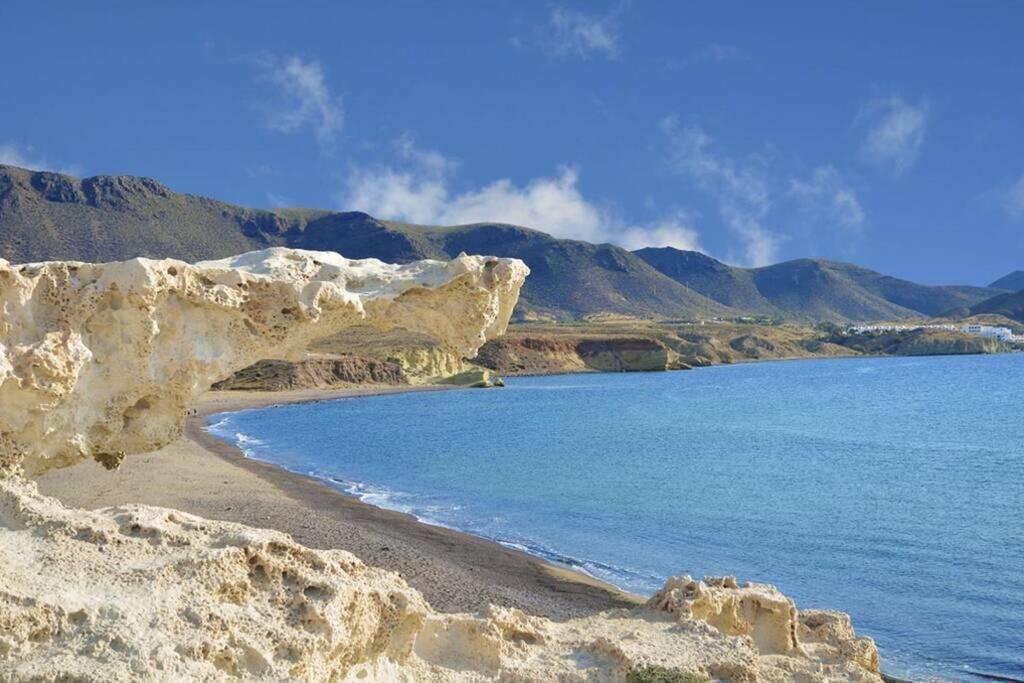 Atico Con Encanto En Cabo De Gata. A 100M De La Playa. Carboneras Exterior photo